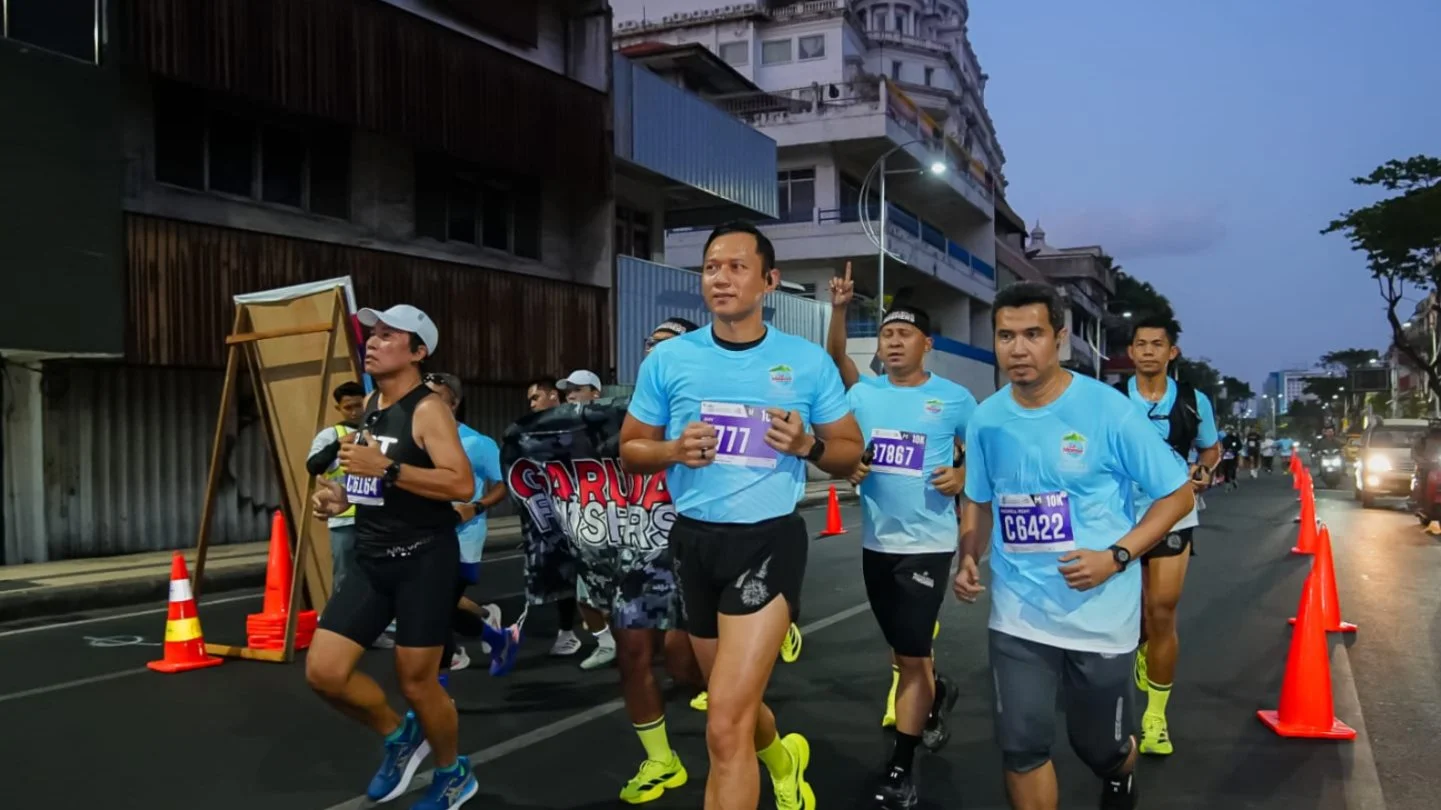 Maraton Surabaya Menggerakkan Ekonomi tetapi Keselamatan dan Akses Jalan Menuntut Evaluasi
