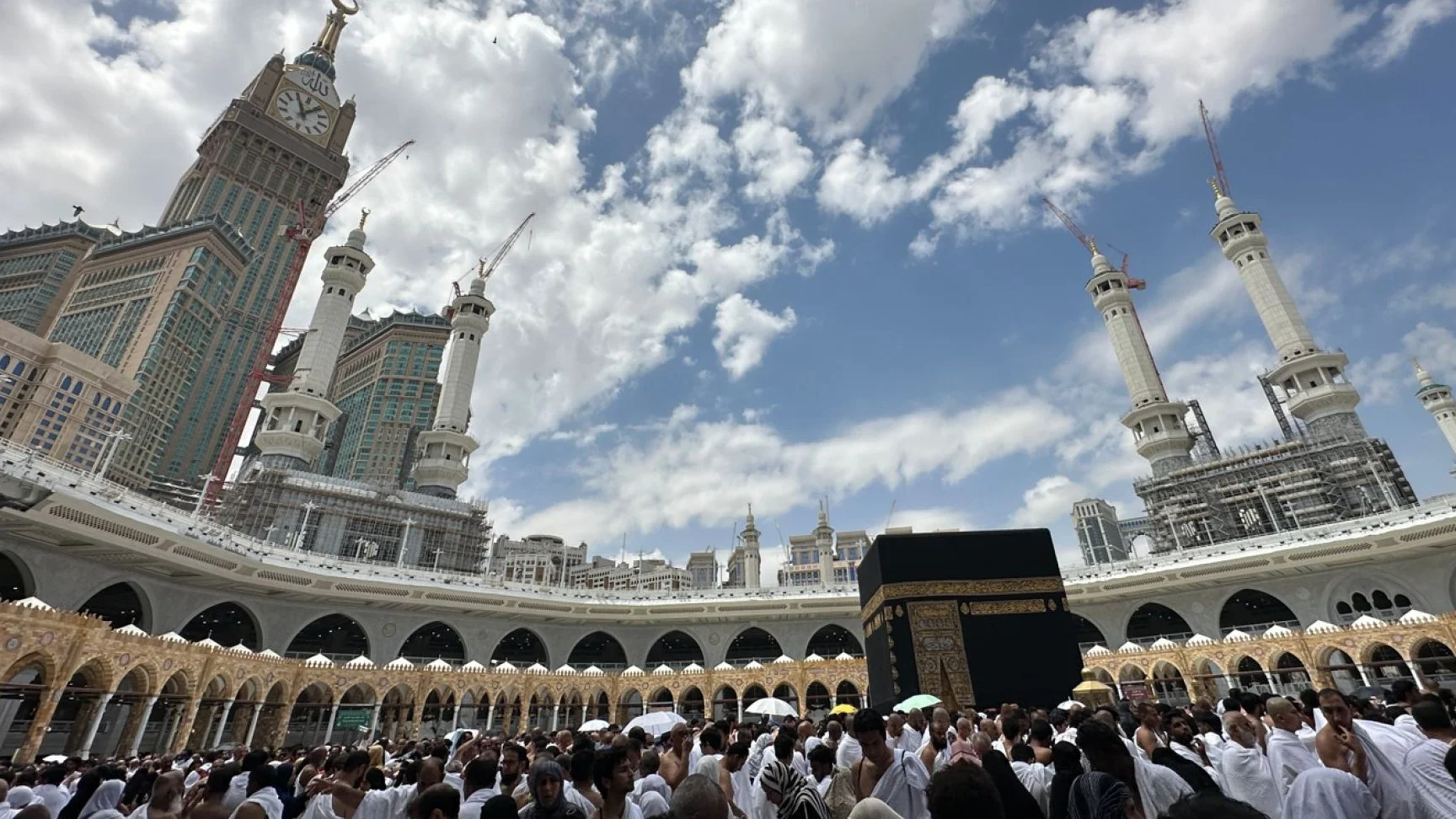 Situasi Saudi Memanas, Jemaah Umrah Diminta Waspada Dan Cek Jadwal Penerbangan
